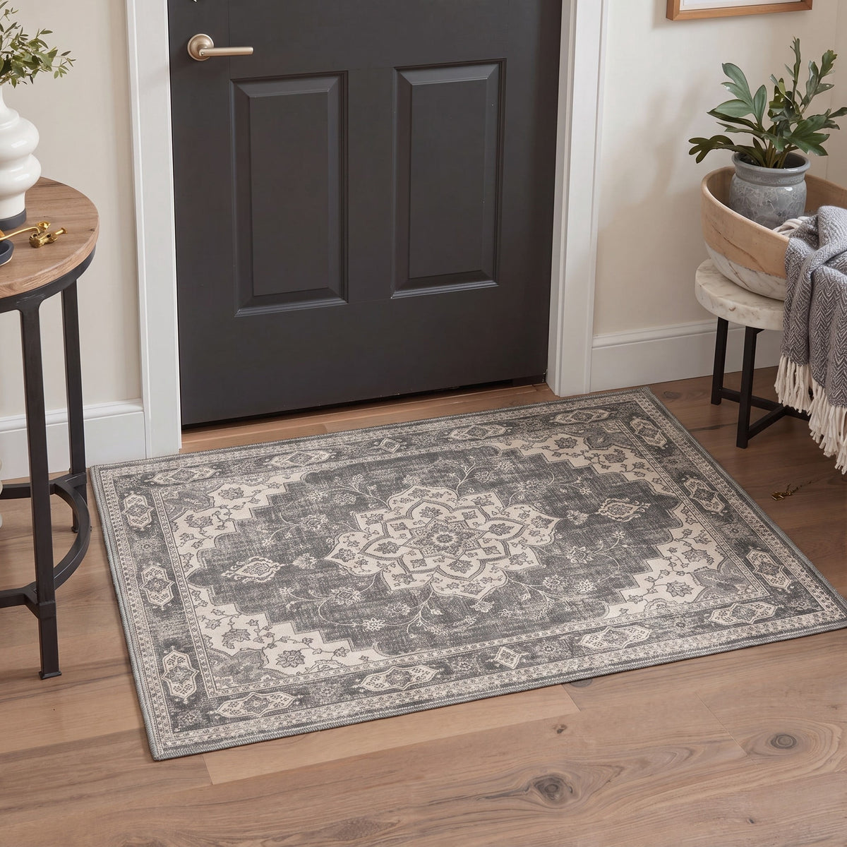 GENIMO 2'x3' Area Rug, Machine Washable Non Slip Low Pile Rug for Entryway Kitchen Bathroom Front Door, Traditional Persian Diamond, ONYXECHO