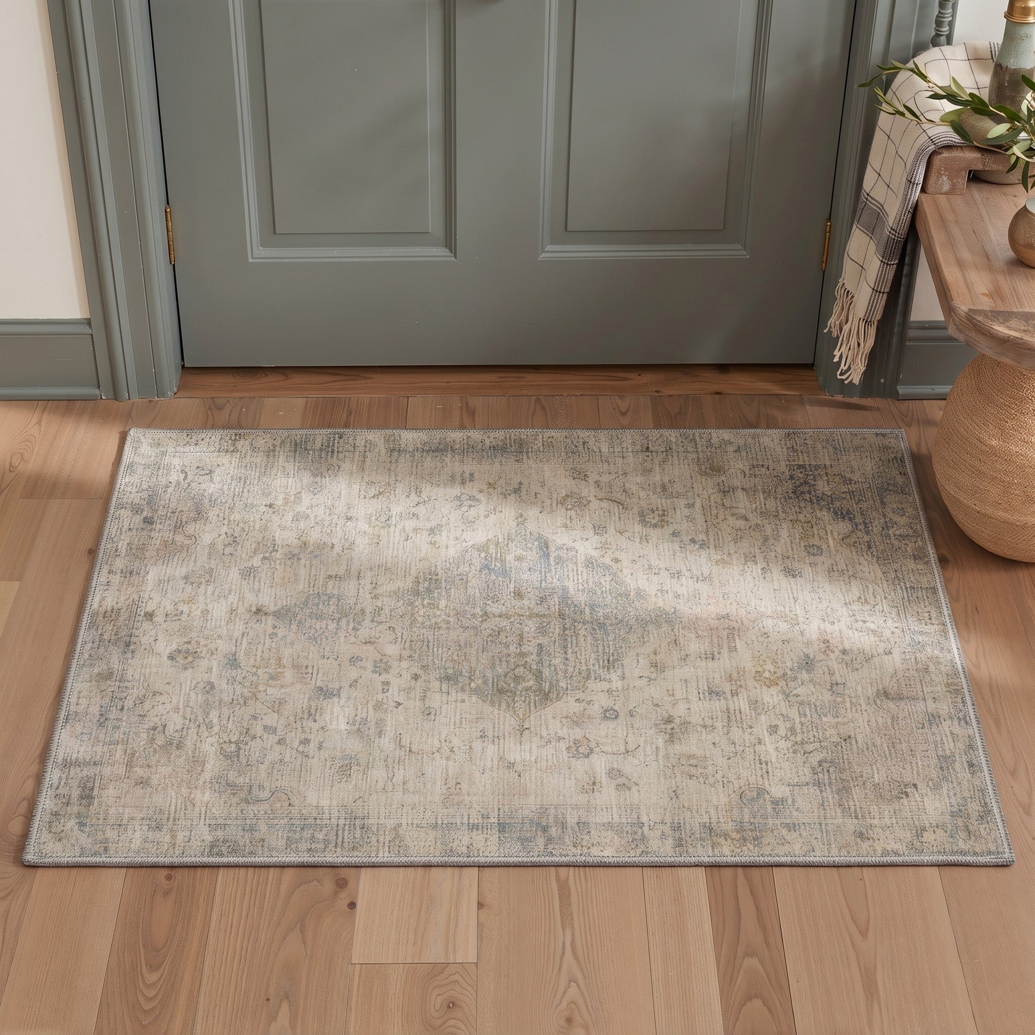 GENIMO 2'x3' Area Rug, Washable Non Slip Soft Vintage Persian Indoor Door Mat for Entryway Kitchen Laundry Room, Misty Beige